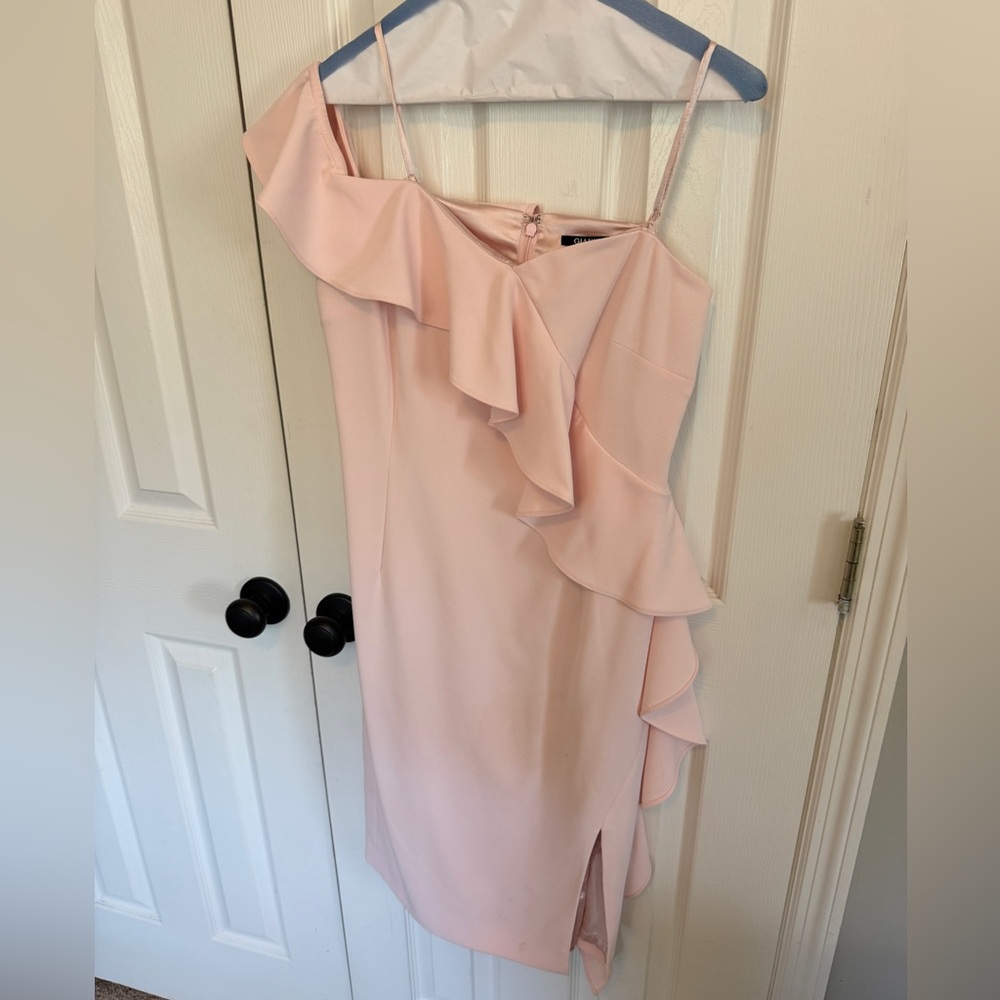 Gianni Bini Blush One-Shoulder Ruffle Dress